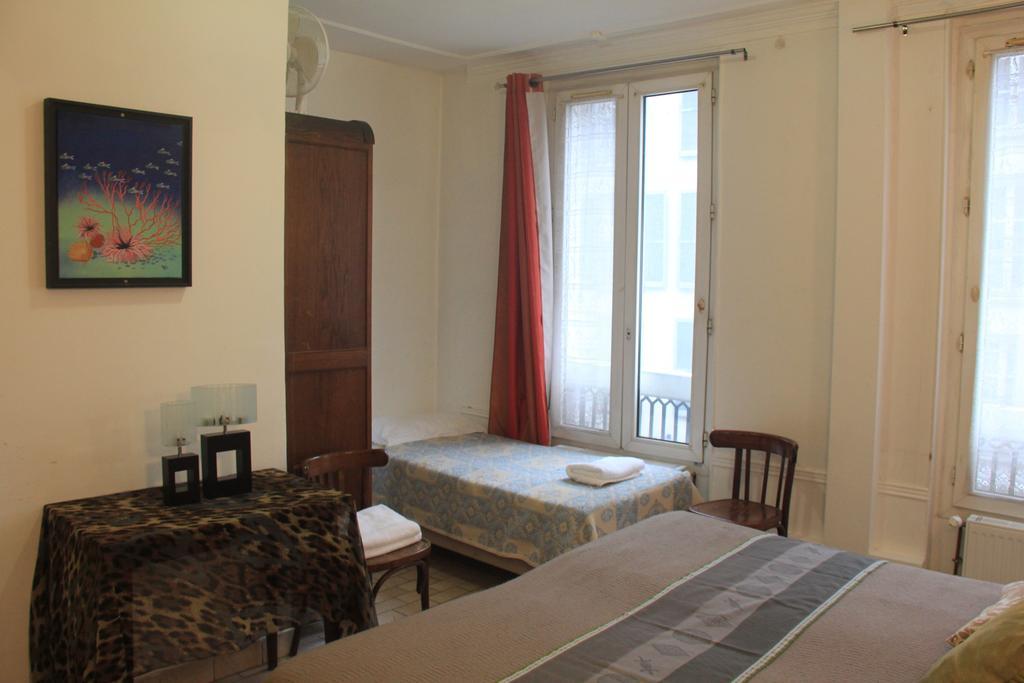Hotel Bearnais Париж Стая снимка